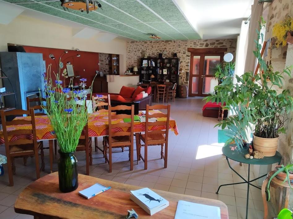 La Tribu De Lavaud Bed & Breakfast Saint-Quentin-sur-Charente Dış mekan fotoğraf